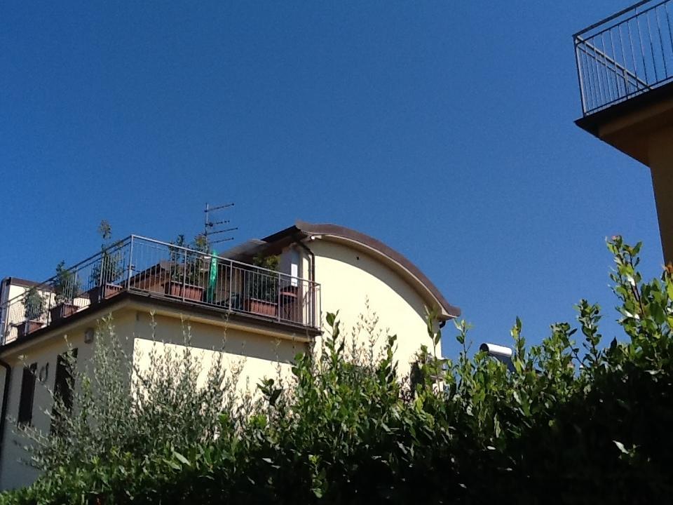 La Rondine Apartman Lucca Szoba fotó
